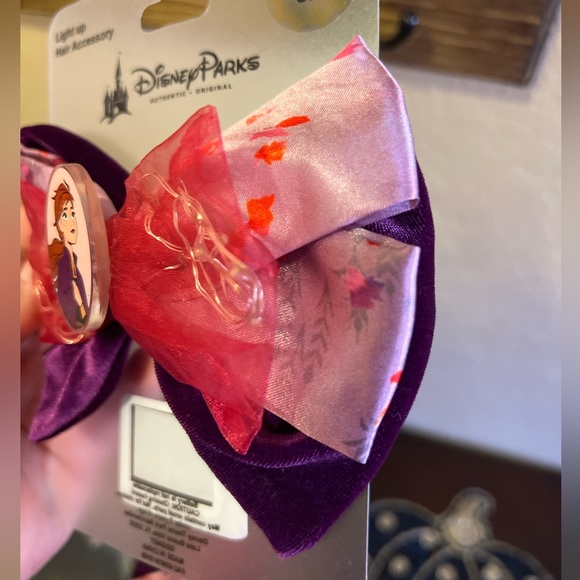 (1 Bow) Disney Parks Princess Anna Light-up Hair Clip - Picture 2 of 6